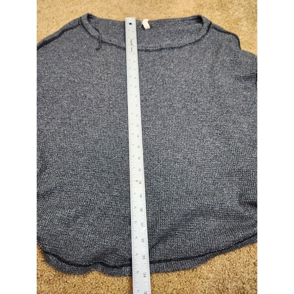 Free People We The Free Grey Blossom Waffle Knit Thermal Top Boho Hippi Size S - Picture 9 of 12